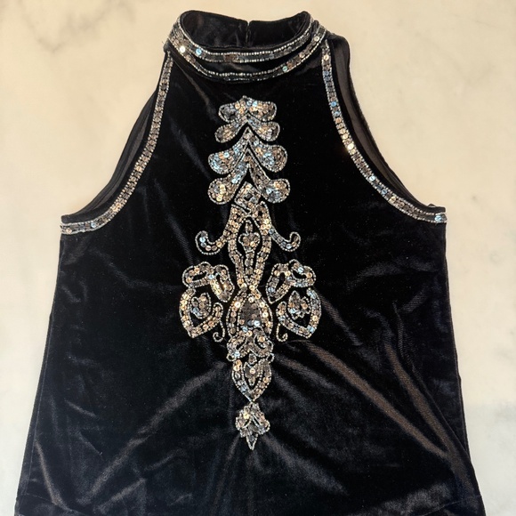 by Angie - Women’s Velvet high neck tank with Sequins & Beads, size L, hand wash - Picture 1 of 6
